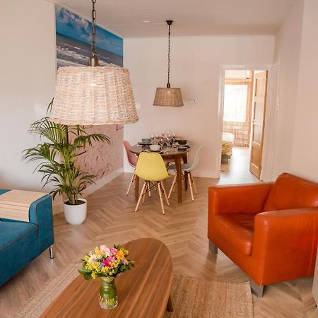 Beachhouse Anna, 1 Minute Walk To The Beach And Centre Of Katwijk, Free Private Parking Next To The House ! Katwijk aan Zee Esterno foto