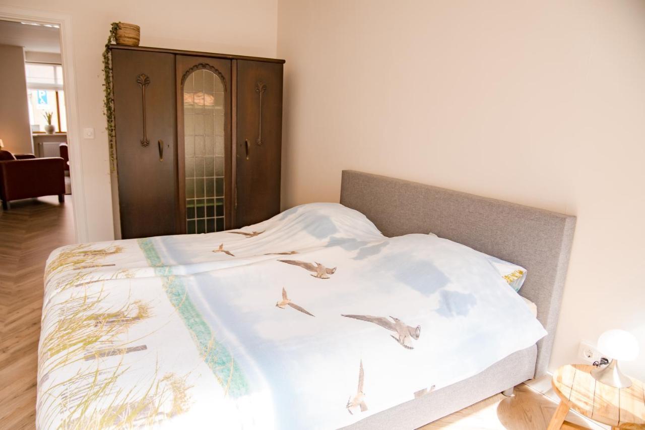 Beachhouse Anna, 1 Minute Walk To The Beach And Centre Of Katwijk, Free Private Parking Next To The House ! Katwijk aan Zee Esterno foto
