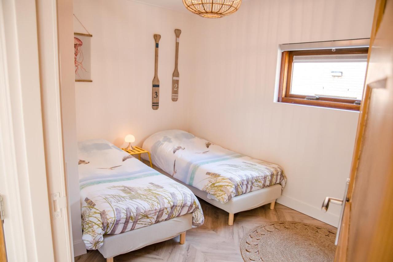 Beachhouse Anna, 1 Minute Walk To The Beach And Centre Of Katwijk, Free Private Parking Next To The House ! Katwijk aan Zee Esterno foto