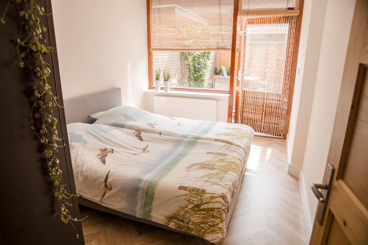 Beachhouse Anna, 1 Minute Walk To The Beach And Centre Of Katwijk, Free Private Parking Next To The House ! Katwijk aan Zee Esterno foto